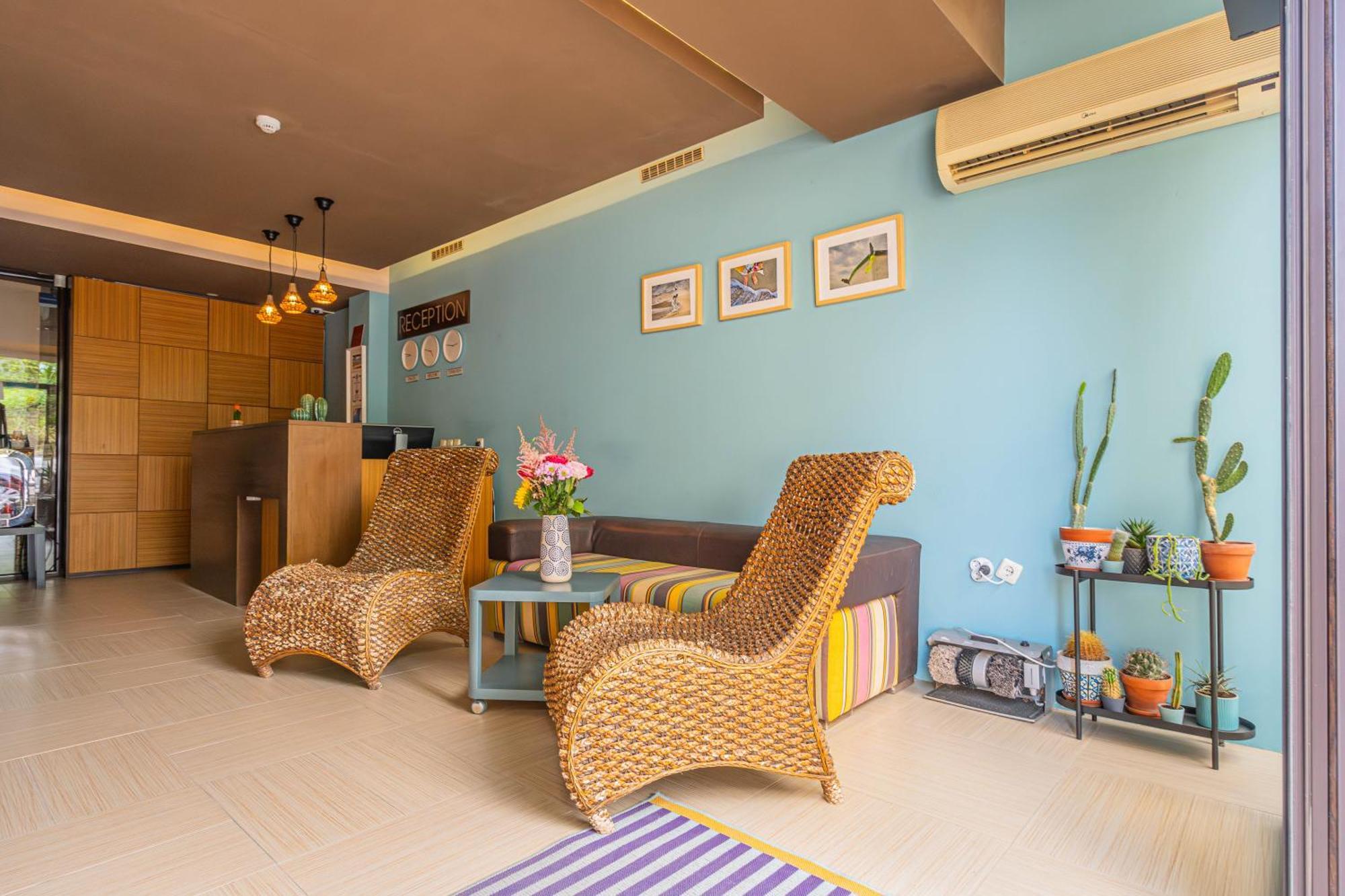 super apartment Balchik Esterno foto