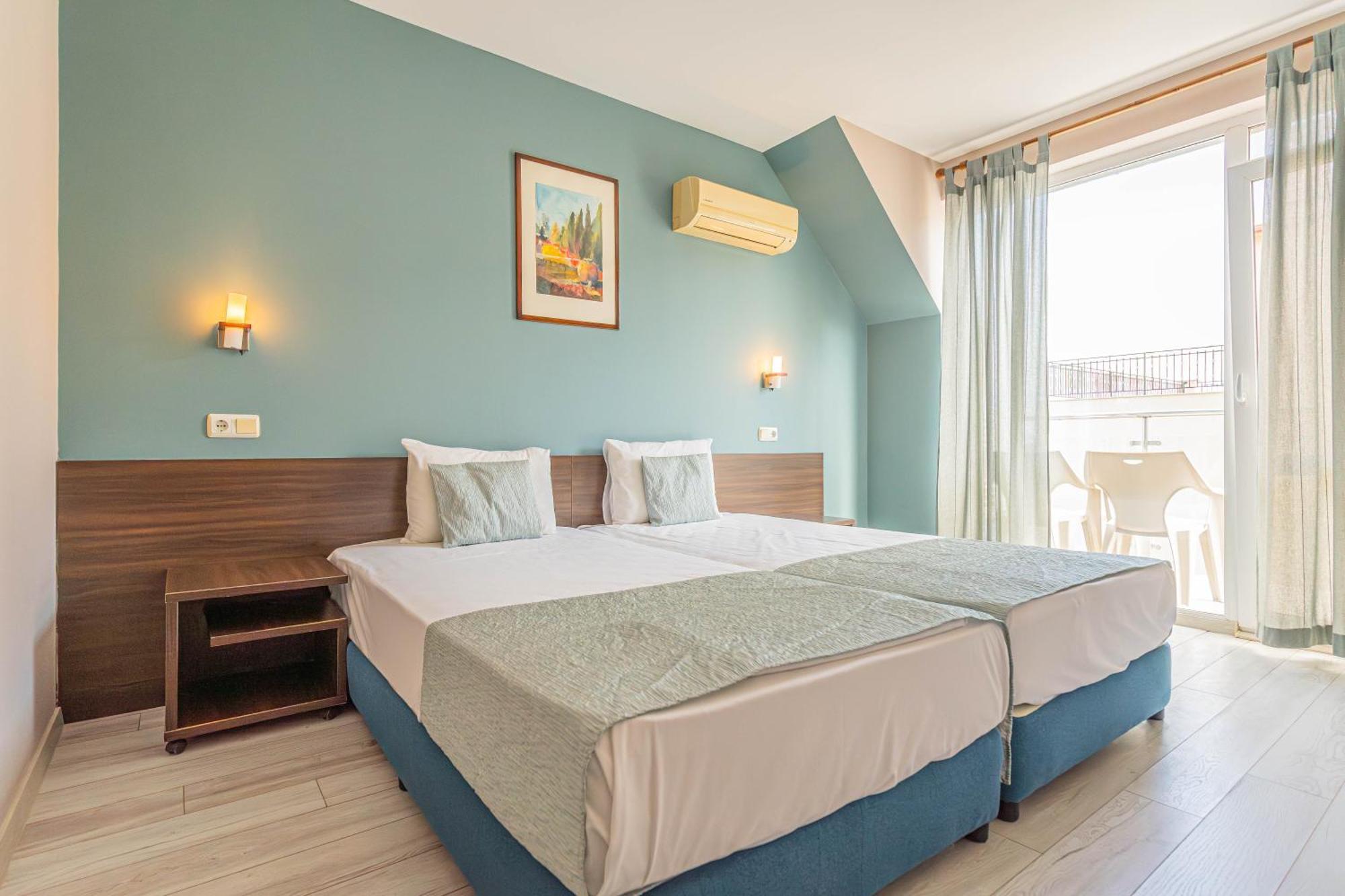 super apartment Balchik Esterno foto