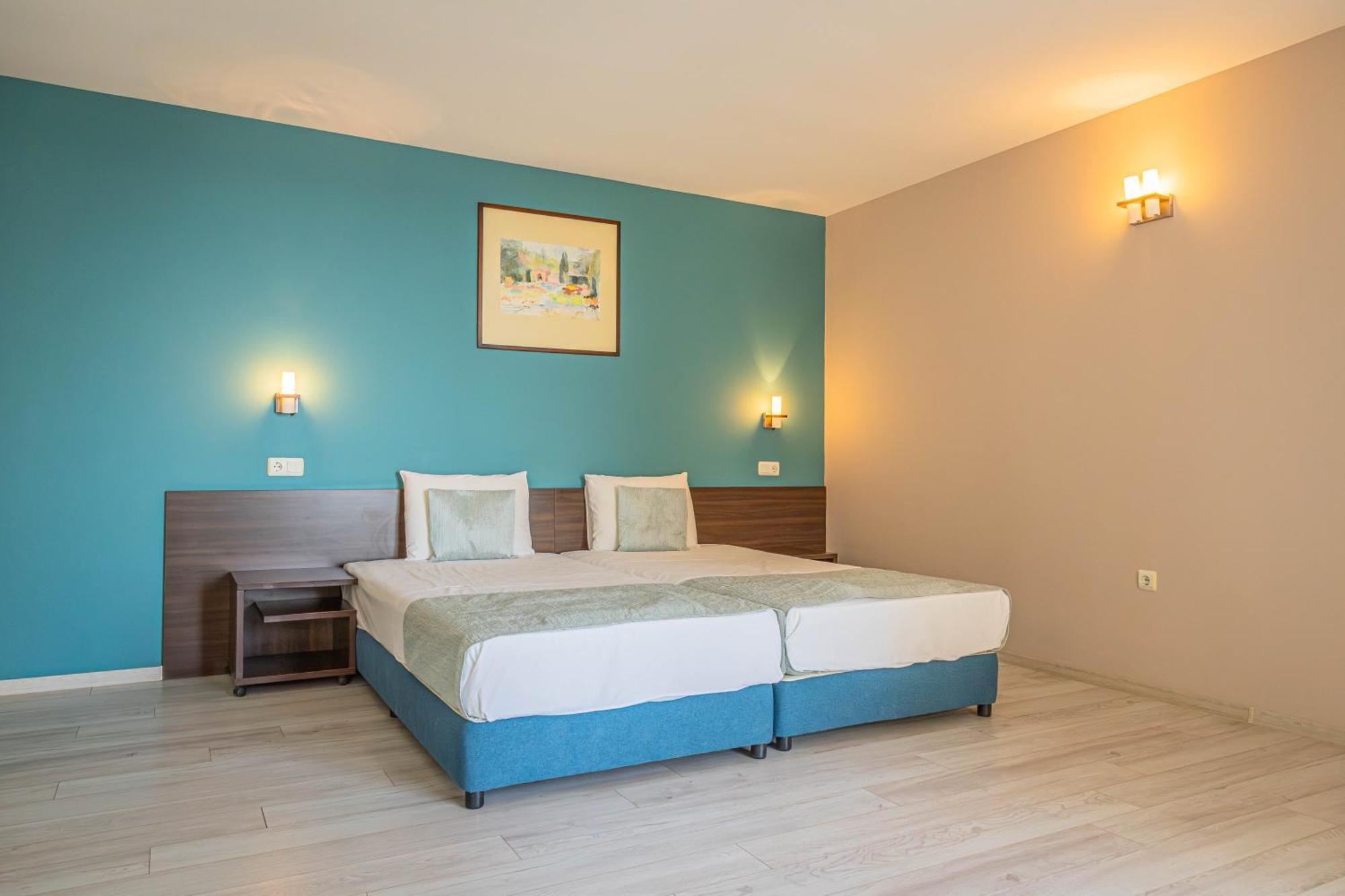super apartment Balchik Esterno foto